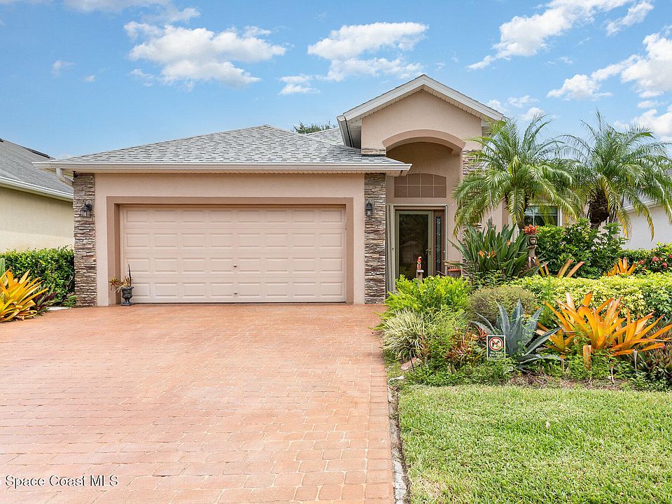 1st image of 665 Remington Green Dr SE