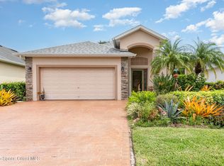 665 Remington Green Dr SE, Palm Bay, FL 32909