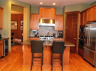 2960 NE Davis Loop, Issaquah, WA 98029