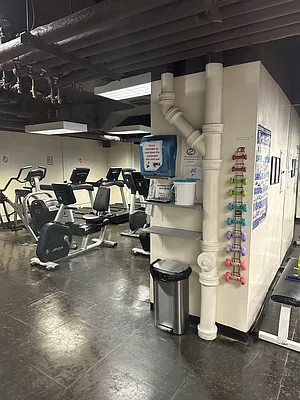 Sold by E Realty International Corp | media 8