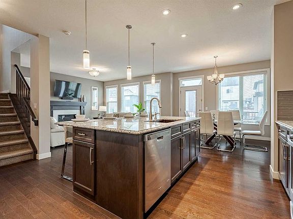 3rd image of 355 Evanston Way NW