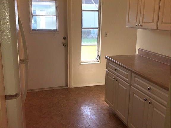 5th image of 23 Temple Ct