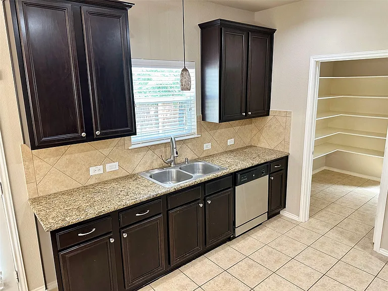 8633 White Ibis Dr — Photo 9