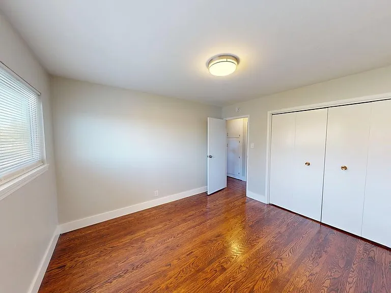 1509 Morton St #E — Photo 12