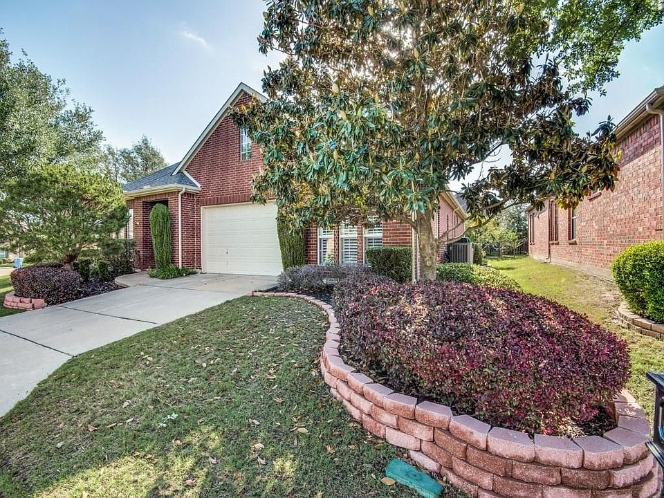 1st image of 372 Southern Hills Dr