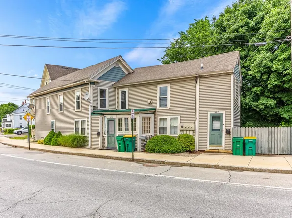 52 Pickering Road, Rochester, NH 03867