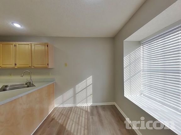5th image of 3373 Millcrest Pl