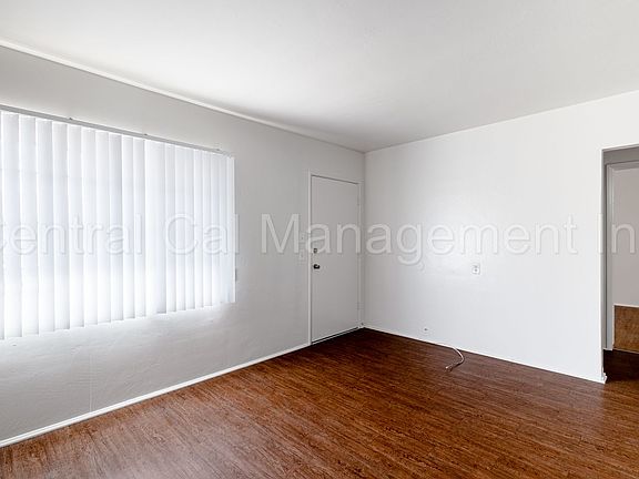 4th image of 339-349 Sequoia Dr #347