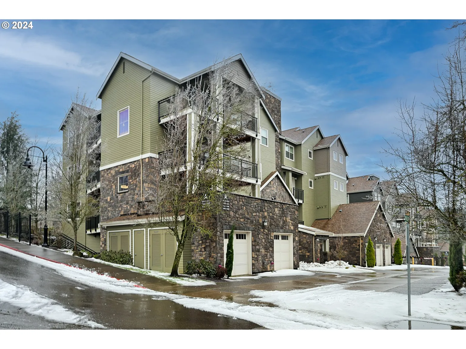 11620 SE Wingspan Way photo 1