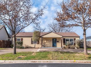 865 Edgefield Rd, Fort Worth, TX 76107