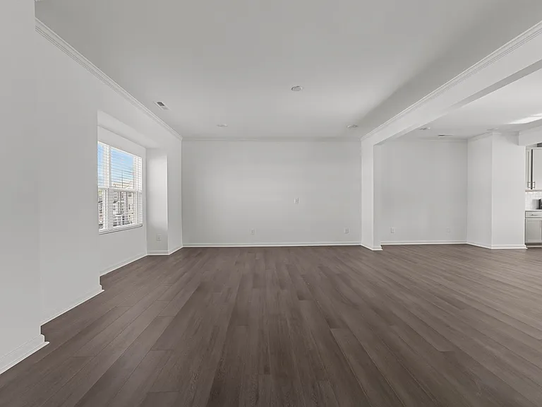 825 Basswood Glen Trl — Photo 12