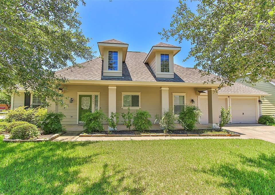 1st image of 22203 Windy Brook Ln