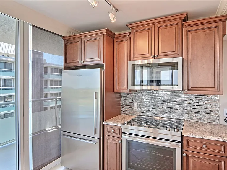 3554 Ocean Drive 703S #1202S — Photo 6