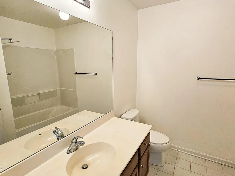 380 Radio Rd #C-2 — Photo 28