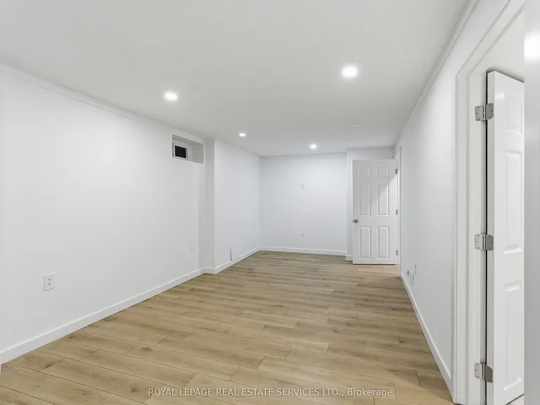 341 Rexford Dr — Photo 38