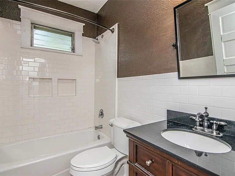 310 E Idlewild Ave — Photo 14