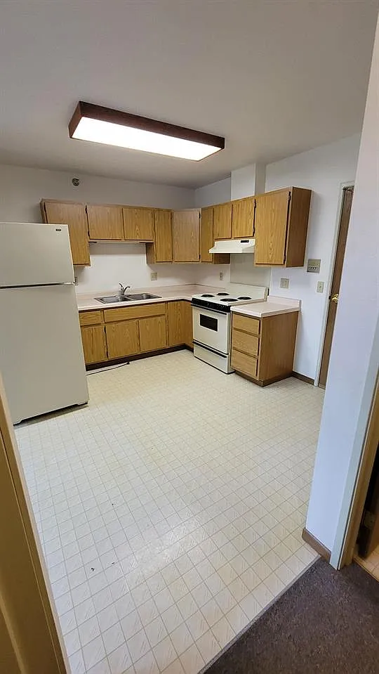 1 bed, 550 sqft, $730 — Photo 1