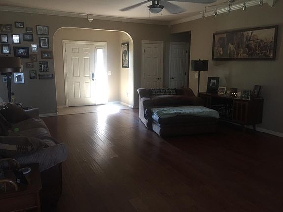 5th image of 1907 SW Aspen St