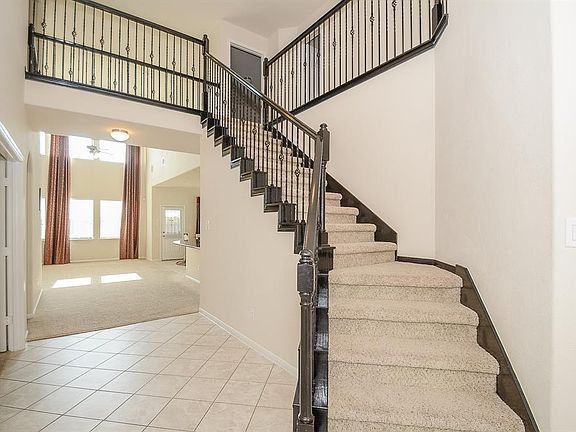 2nd image of 3335 Retama Falls Ln