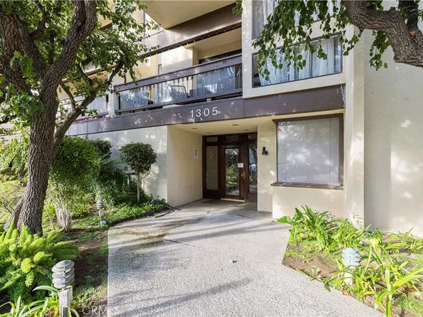 1305 N Columbus Ave, Glendale, CA 91202