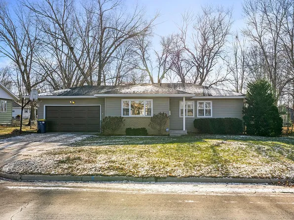 1201 Home Pl, Faribault, MN 55021