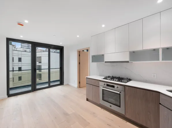 42-62 Hunter Street image 1 of 10