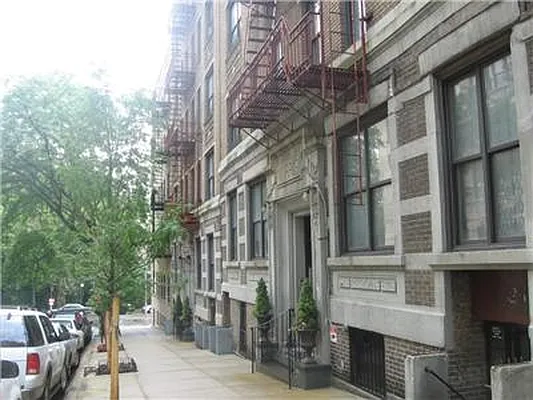 Sold by Barak Realty | media 8