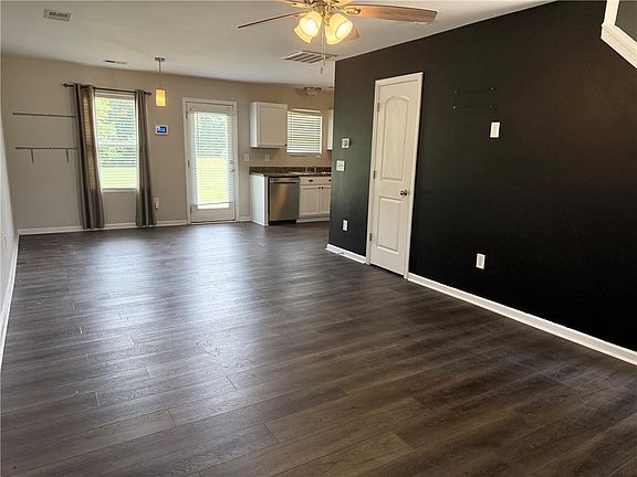 5th image of 115 Combine Ln