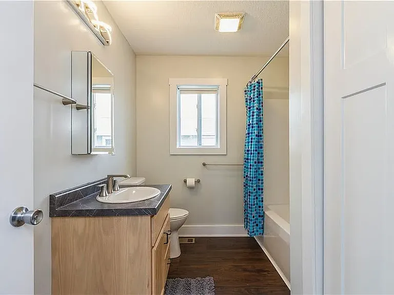 500 W 18th Pl — Photo 15