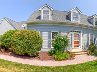 32 Linda Ln, South Windsor, CT 06074