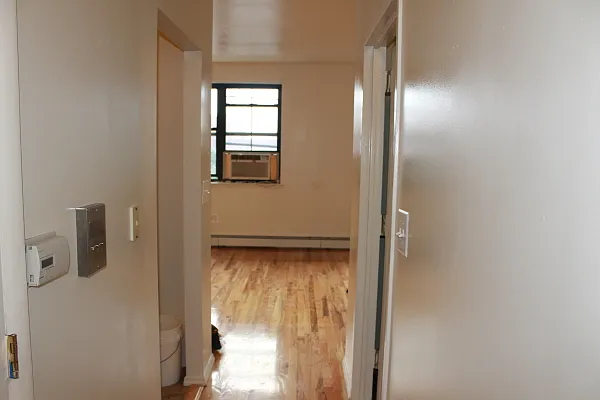 Rented by H.P. Greenfield Real Estate | media 13