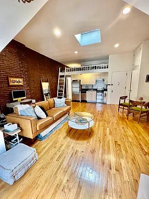 Rented by Oxford Property Group | media 2