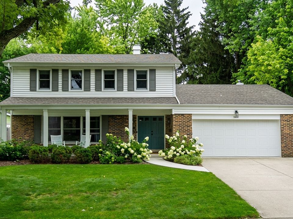 1st image of 1039 Crestfield Ave