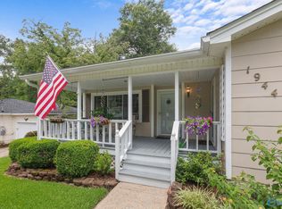 1944 Lookout Cir, Gadsden, AL 35904