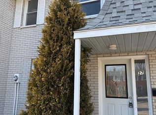 27 Orchard Pl UNIT 9, Chatham Kent, ON N7M 1A7