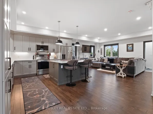 25 Haight St, Saint Catharines, ON L2P 2M2