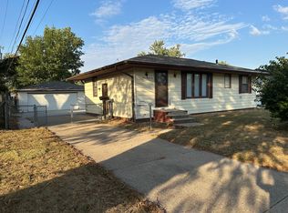 322 NE 6th St, Ankeny, IA 50021