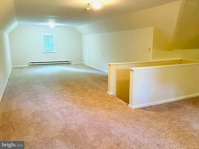 21120 Martinsburg Rd — Photo 19