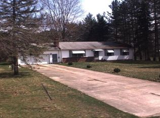 2426 Leiby Osborne Rd, Southington, OH 44470