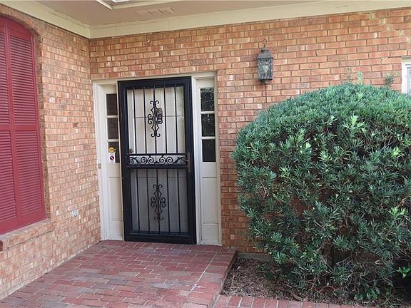 2nd image of 3156 Malone Dr