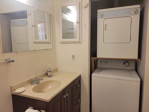 5th image of 12525 NE 145th Pl APT F99