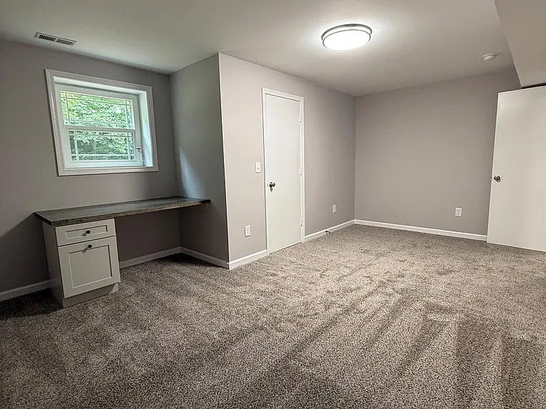 238 Betty Lewis Dr — Photo 24