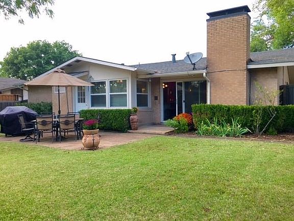 2nd image of 925 Wisteria Way