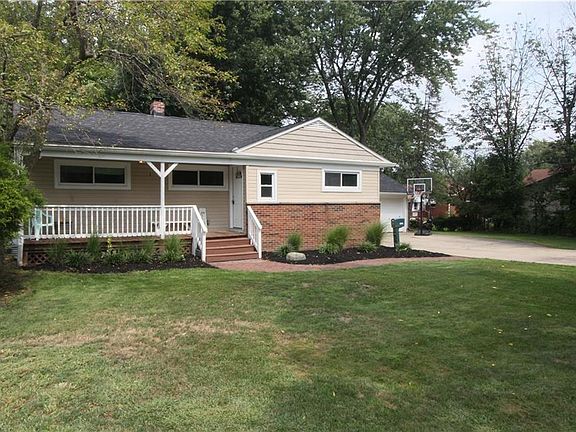 2nd image of 23804 Bonny Bank Dr