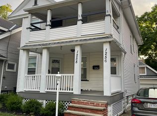 1256 Westlake Ave, Lakewood, OH