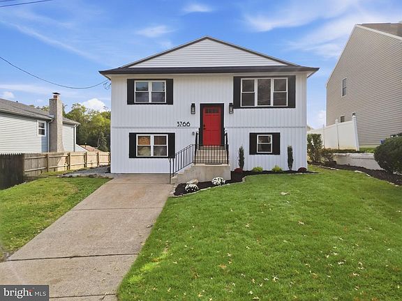 2nd image of 3766 President St
