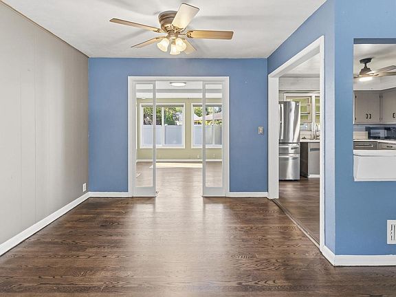 4th image of 3434 Saint Clair STREET