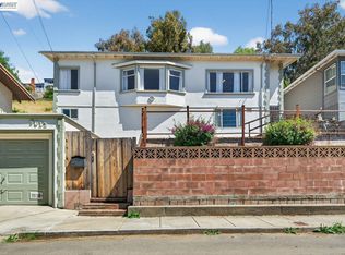 9012 Burr St, Oakland, CA