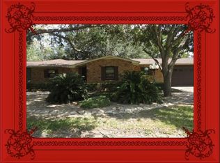 2017 N Galveston Ave, Pearland, TX 77581