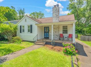2917 Clearview St, Knoxville, TN 37917